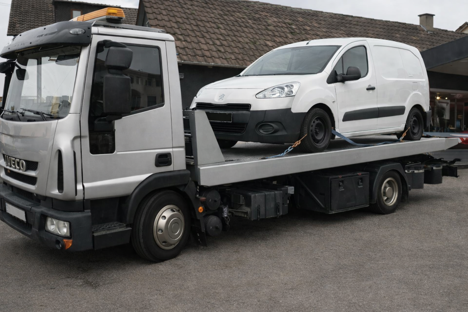 Peugeot Partner für einen Autotransport von Verona nach Klagenfurt